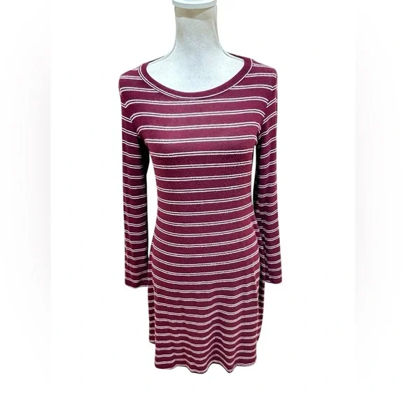 Kaileigh Burgundy & White Striped Long Sleeve casual comfy soft Dress size small - Picture 2 of 9
